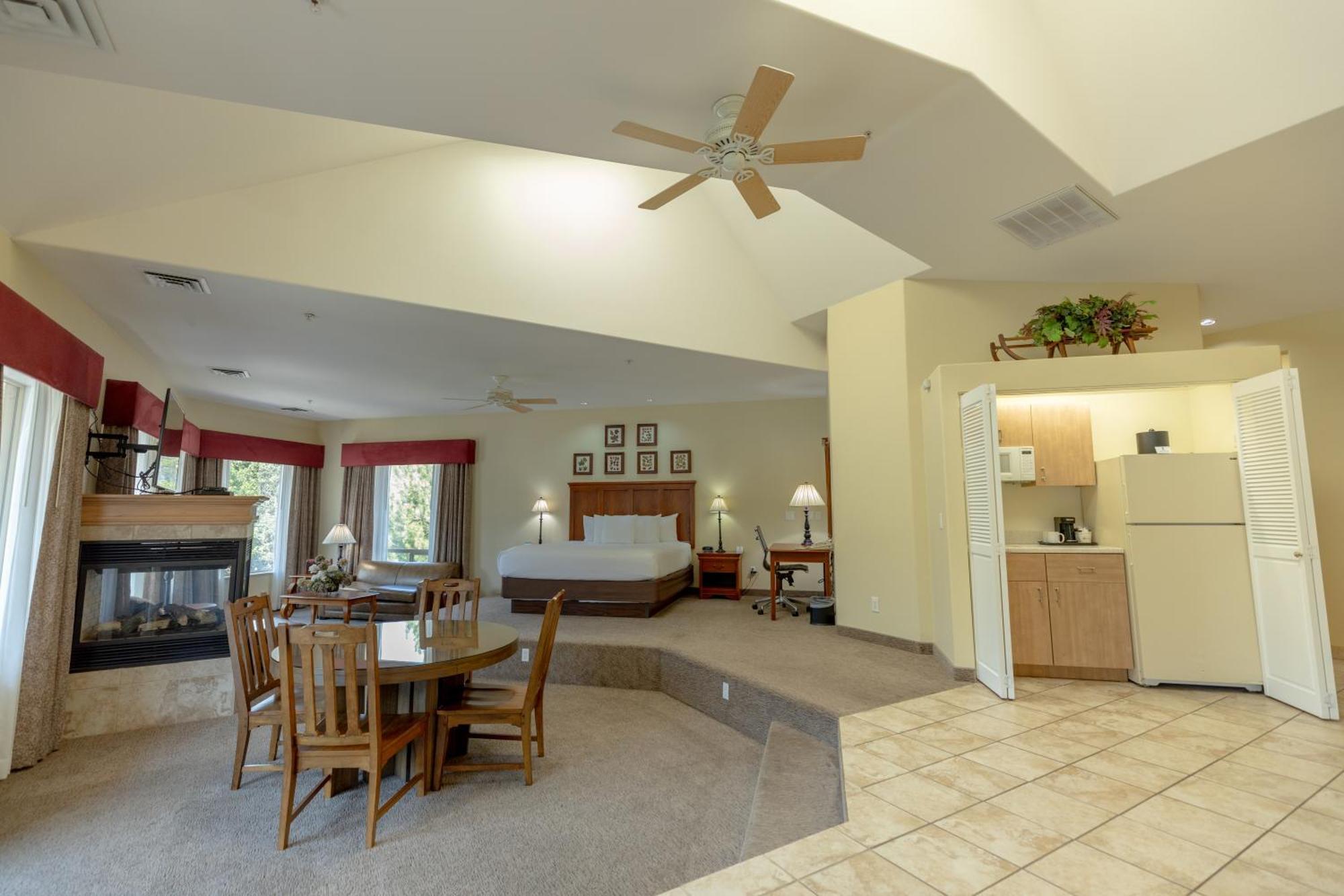 Best Western Lodge At River'S Edge Orofino Exterior photo